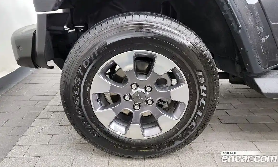Jeep Wrangler 2019 2.0 гидро в Москве № 169332, фото 5