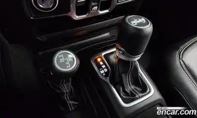 Jeep Wrangler 2019 2.0 гидро в Москве № 169332, миниатюра 9
