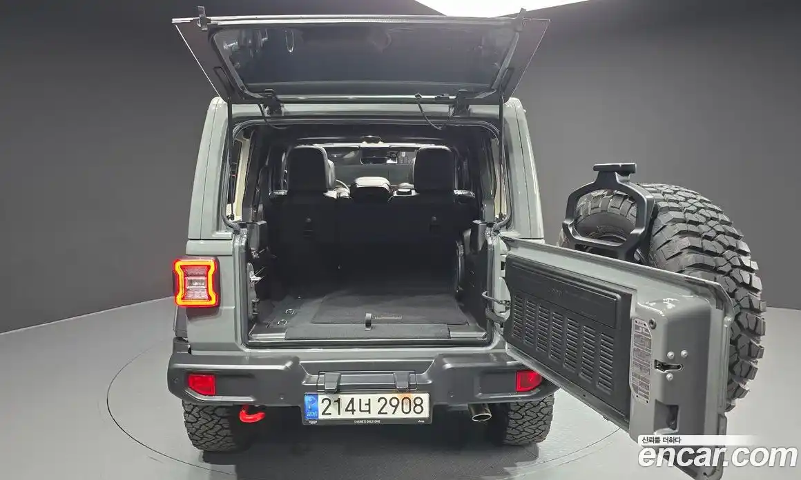 Jeep Wrangler 2022 2.0 гидро в Москве № 169518, фото 20