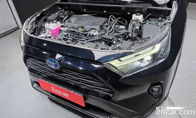Toyota RAV4 2023 2.5 гидро в Москве № 170170, миниатюра 6