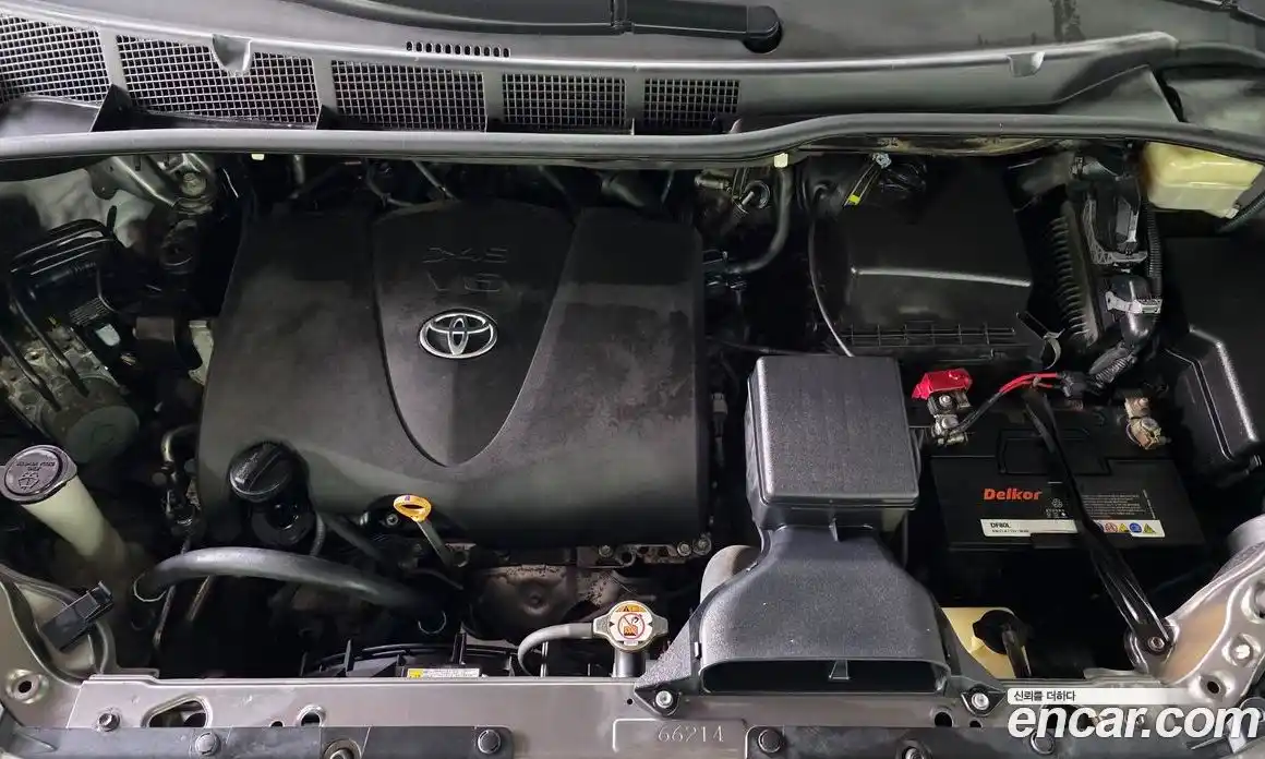 Toyota Sienna 2017 3.5 гидро в Москве № 170354, фото 11