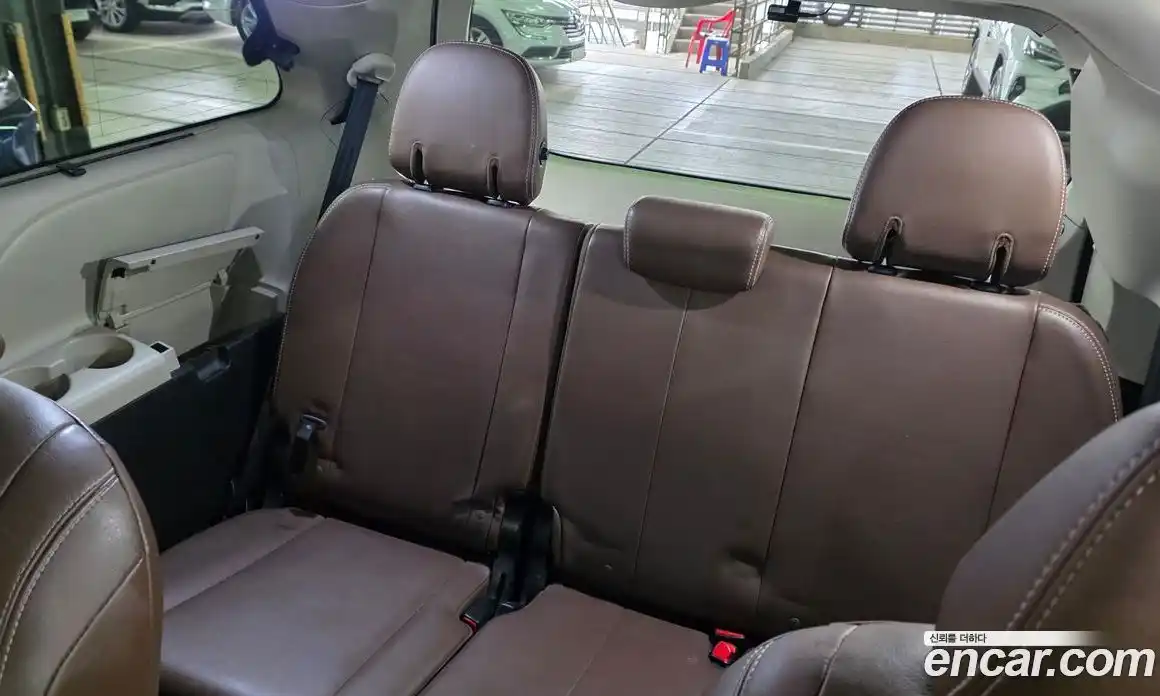 Toyota Sienna 2017 3.5 гидро в Москве № 170354, фото 20