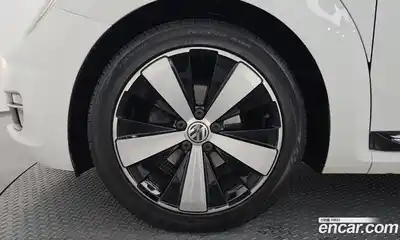 Volkswagen Beatle 2014 2.0 гидро в Москве № 172337, миниатюра 5