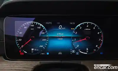 Mercedes-Benz E-Class 2023 2.0 гидро, миниатюра 8