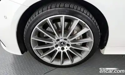 Mercedes-Benz E-Class 2023 3.0 гидро в Москве № 175628, миниатюра 5