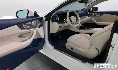 Mercedes-Benz E-Class 2023 3.0 гидро в Москве № 175628, миниатюра 10