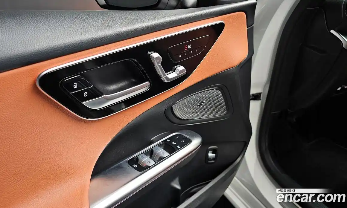 Mercedes-Benz C-Class 2023 2.0 гидро в Москве № 176517, фото 13