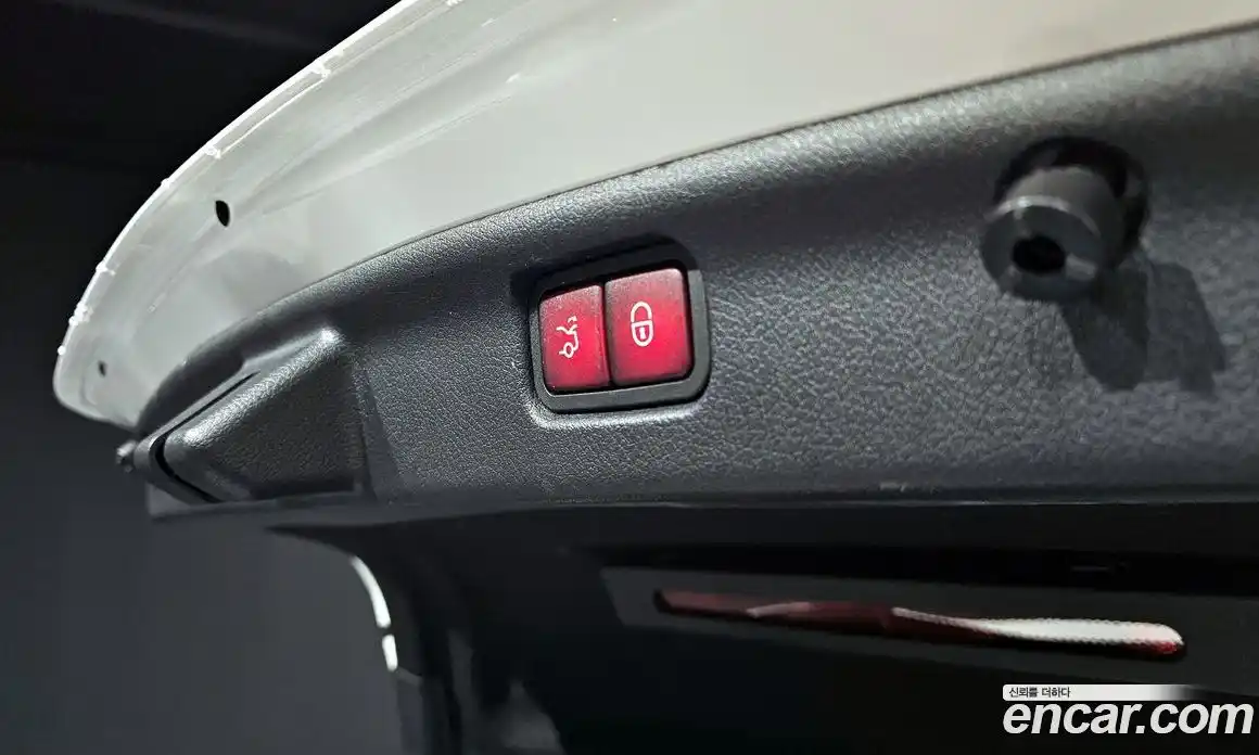 Mercedes-Benz C-Class 2023 2.0 гидро в Москве № 176517, фото 20