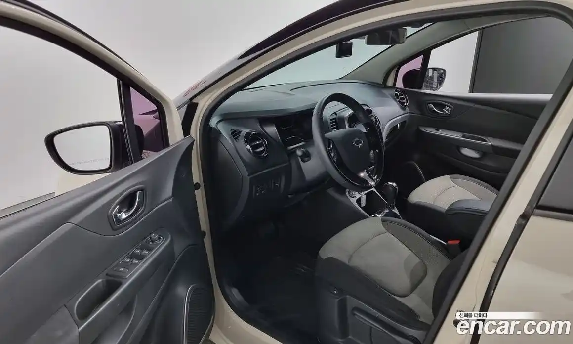 Renault QM3 2014 1.5 гидро в Москве № 179996, фото 11