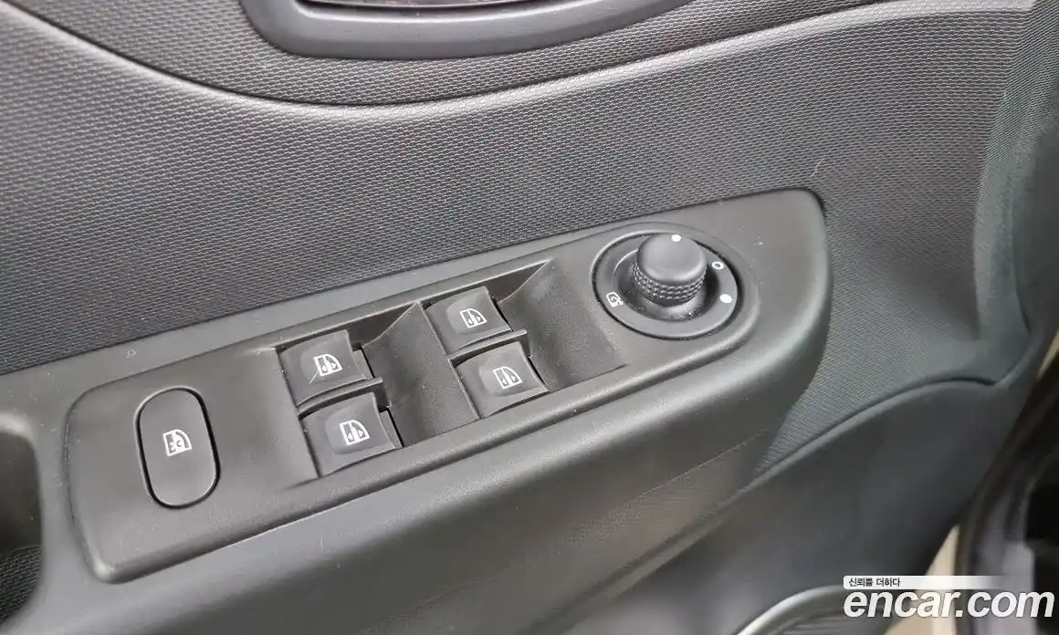 Renault QM3 2014 1.5 гидро в Москве № 179996, фото 12
