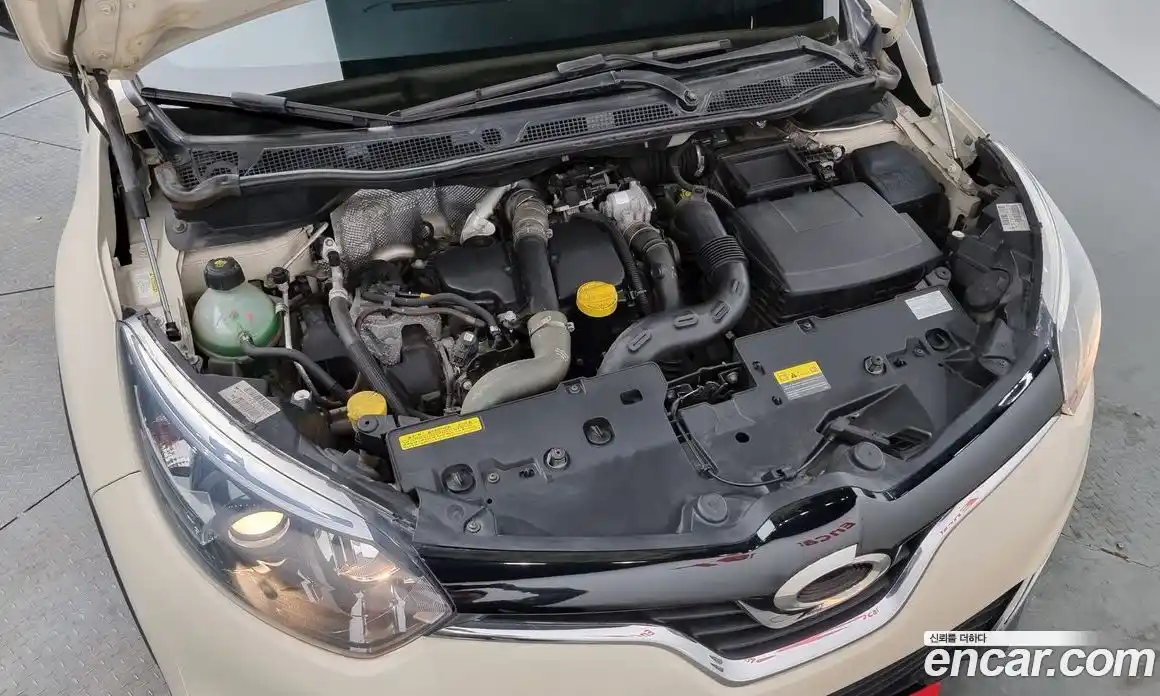 Renault QM3 2014 1.5 гидро в Москве № 179996, фото 6