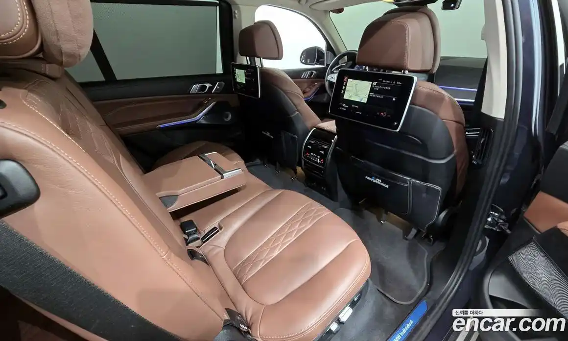 BMW X7 2022 3.0 гидро в Москве № 189438, фото 12
