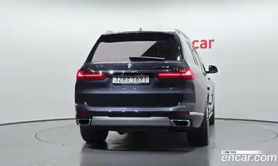 BMW X7 2022 3.0 гидро в Москве № 189438, миниатюра 4