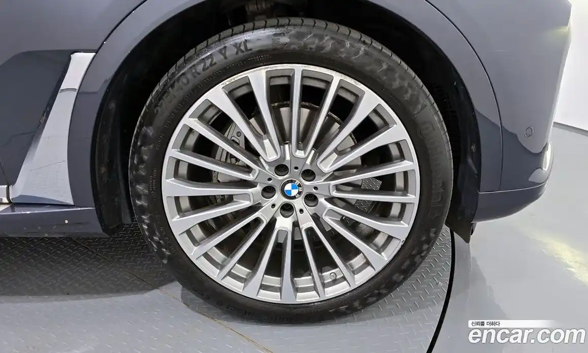 BMW X7 2022 3.0 гидро в Москве № 189438, фото 5