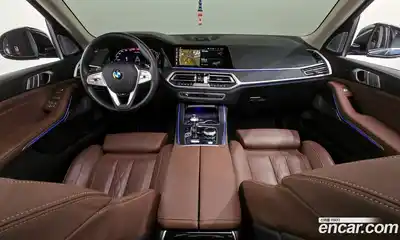BMW X7 2022 3.0 гидро в Москве № 189438, миниатюра 7