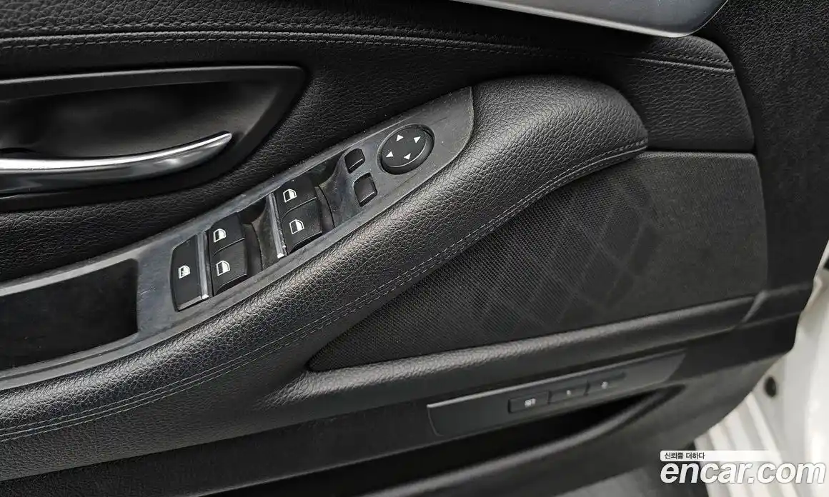 BMW 5-Series 2016 3.0 гидро в Москве № 192970, фото 19