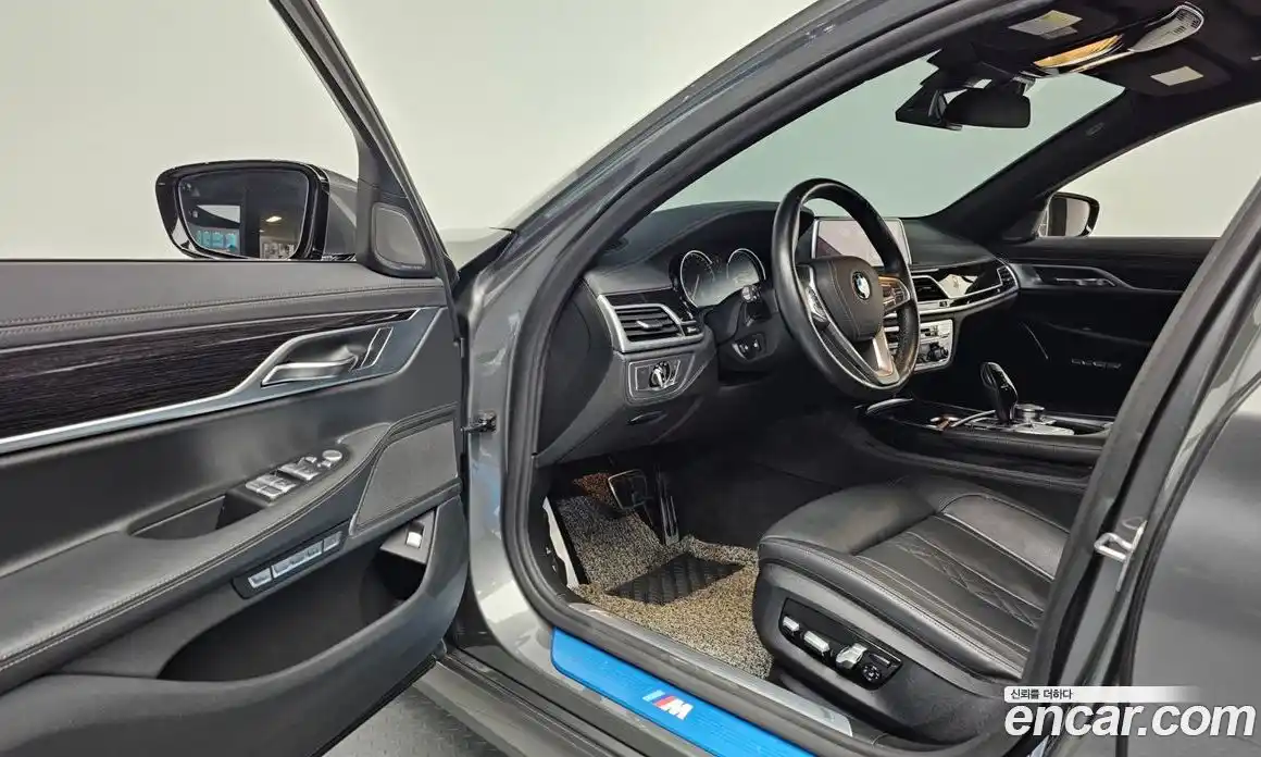 BMW 7-Series 2018 3.0 гидро в Москве № 193081, фото 10