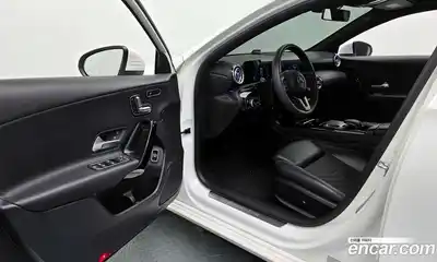 Mercedes-Benz A-Class 2020 2.0 гидро в Москве № 194021, миниатюра 11