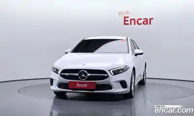 Mercedes-Benz A-Class 2020 2.0 гидро в Москве № 194021, миниатюра 3