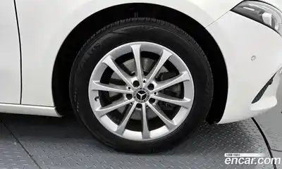 Mercedes-Benz A-Class 2020 2.0 гидро в Москве № 194021, миниатюра 5
