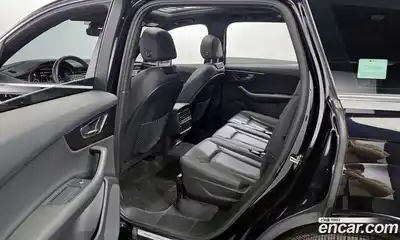 Audi Q7 2021 3.0 гидро в Москве № 196501, миниатюра 11