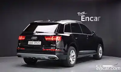 Audi Q7 2016 3.0 гидро в Москве № 196552, миниатюра 2