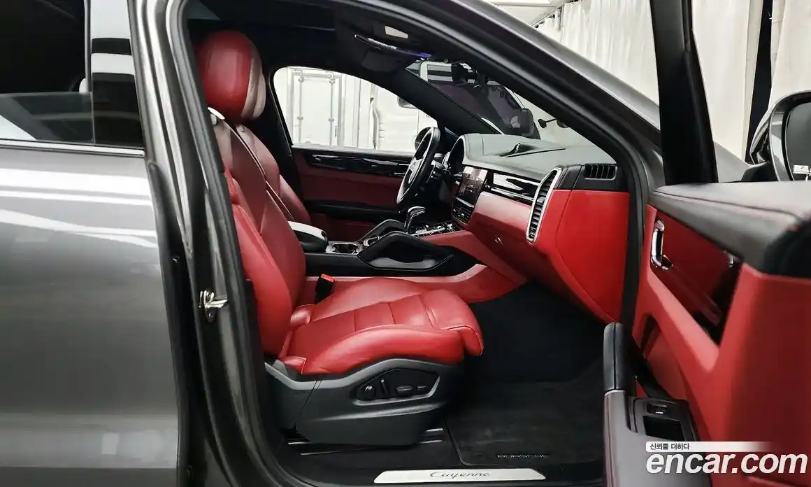 Porsche Cayenne 2022 3.0 гидро в Москве № 197549, фото 11