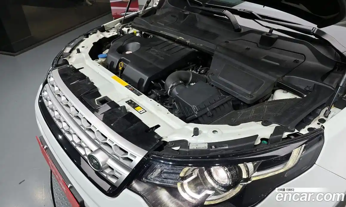Land Rover Discovery Sport 2016 2.0 гидро в Москве № 198261, фото 6