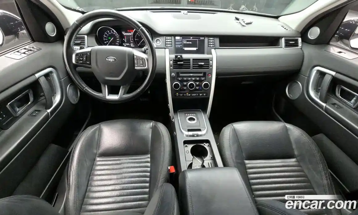 Land Rover Discovery Sport 2016 2.0 гидро в Москве № 198261, фото 7