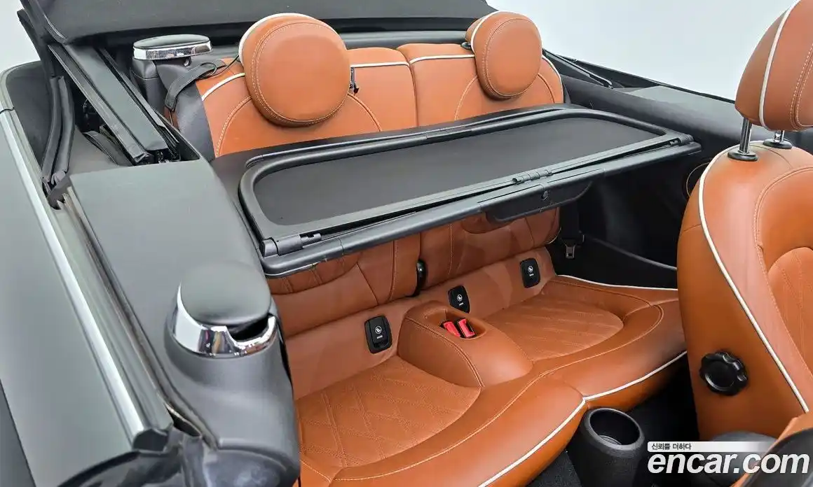 Mini Cooper Convertible 2017 2.0 гидро в Москве № 198367, фото 12