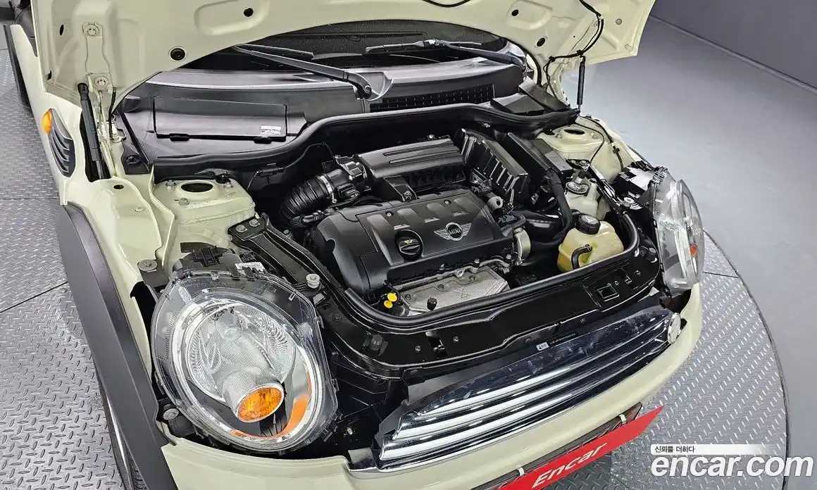 Mini Cooper 2010 1.6 гидро в Москве № 198452, фото 6