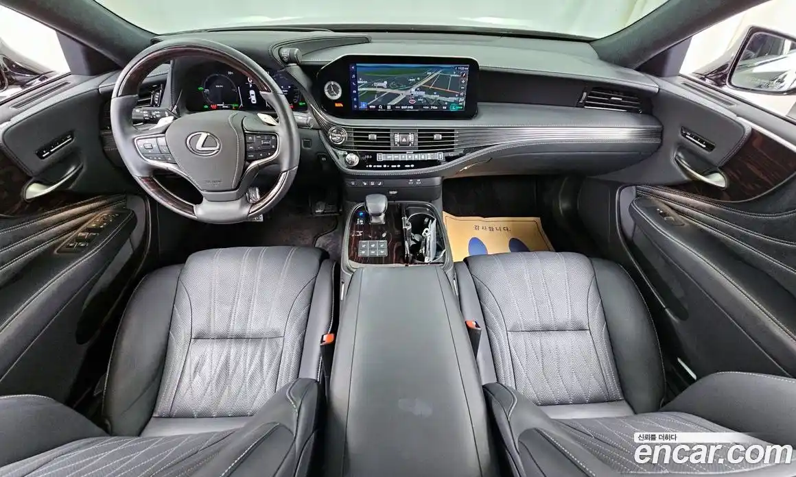 Lexus LS 2024 3.5 гидро в Москве № 198810, фото 7