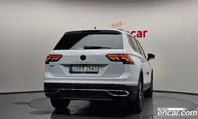 Volkswagen Tiguan 2024 2.0 гидро в Москве № 198999, миниатюра 4