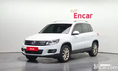 Volkswagen Tiguan, 2015