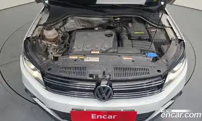 Volkswagen Tiguan 2015 2.0 гидро в Москве № 199285, миниатюра 6
