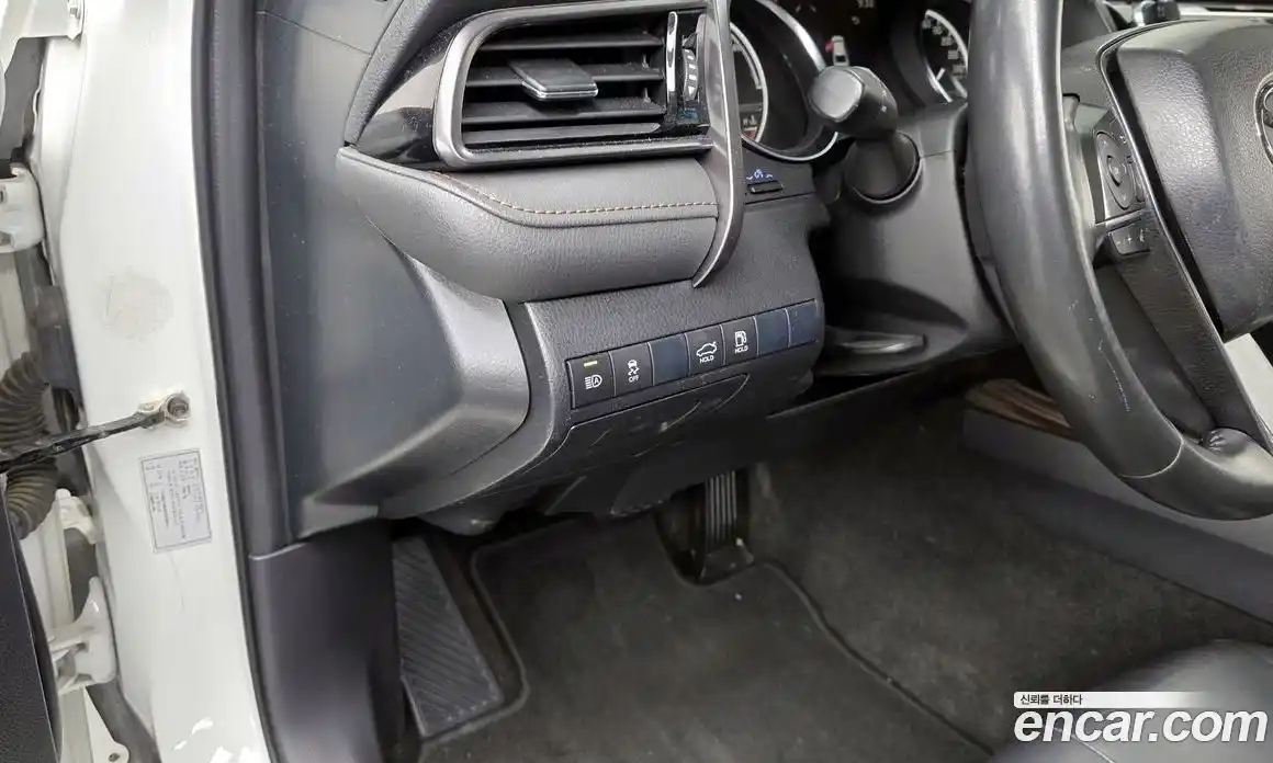 Toyota Camry 2019 2.5 гидро в Москве № 199650, фото 17