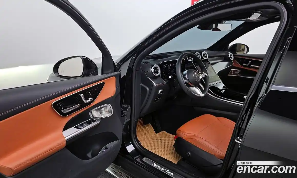 Mercedes-Benz GLC-Class 2024 2.0 гидро в Москве № 203181, фото 10