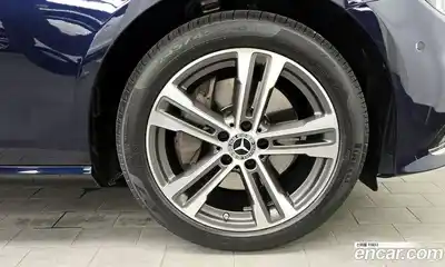 Mercedes-Benz E-Class 2021 2.0 гидро, миниатюра 5