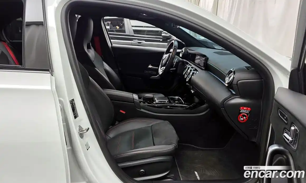 Mercedes-Benz A-Class 2022 2.0 гидро в Москве № 206288, фото 11