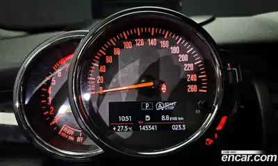 Mini Cooper Convertible 2019 1.5 гидро в Москве № 206981, миниатюра 8