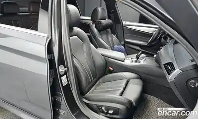 BMW 5-Series 2017 2.0 гидро в Москве № 211529, миниатюра 10