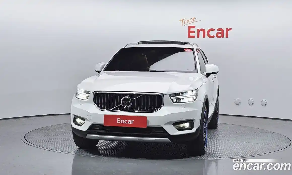 Volvo XC40 2021 2.0 гидро в Москве № 212889, фото 3