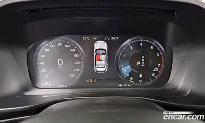 Volvo XC40 2021 2.0 гидро в Москве № 212889, миниатюра 8