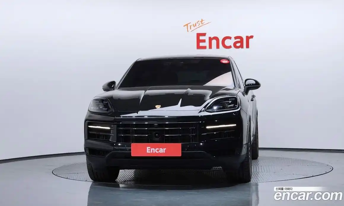Porsche Cayenne 2025 3.0 гидро в Москве № 212972, фото 3