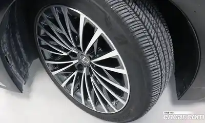 Lexus LS 2024 3.4 гидро в Москве № 214743, миниатюра 5