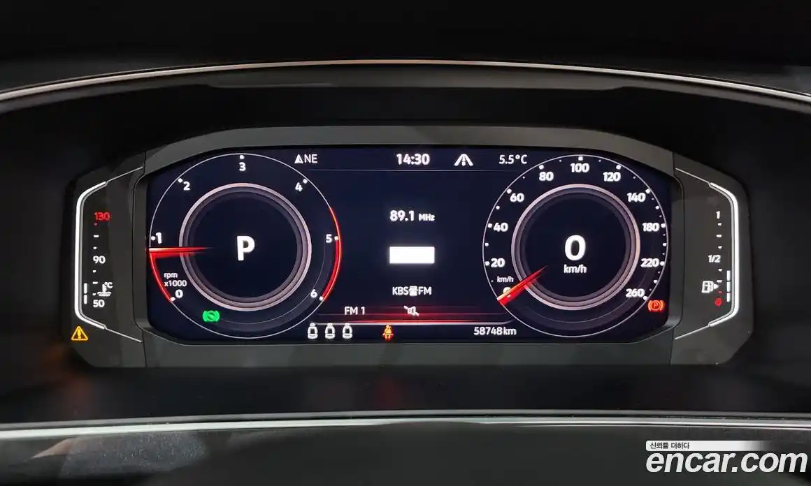 Volkswagen Tiguan 2021 2.0 гидро в Москве № 215053, фото 8