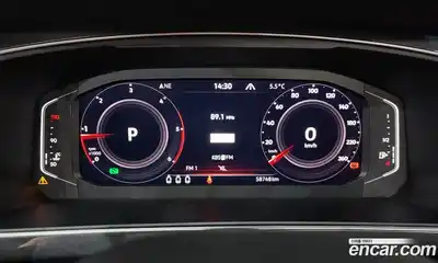 Volkswagen Tiguan 2021 2.0 гидро в Москве № 215053, миниатюра 8
