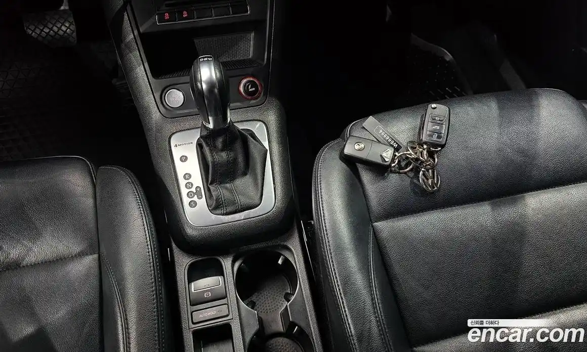 Volkswagen Tiguan 2013 2.0 гидро в Москве № 215295, фото 9