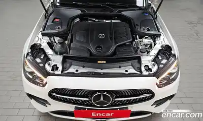 Mercedes-Benz E-Class 2023 3.0 гидро в Москве № 216038, миниатюра 6