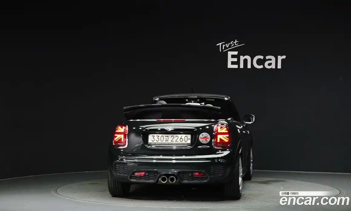 Mini Cooper Convertible 2020 2.0 гидро в Москве № 223743, фото 4